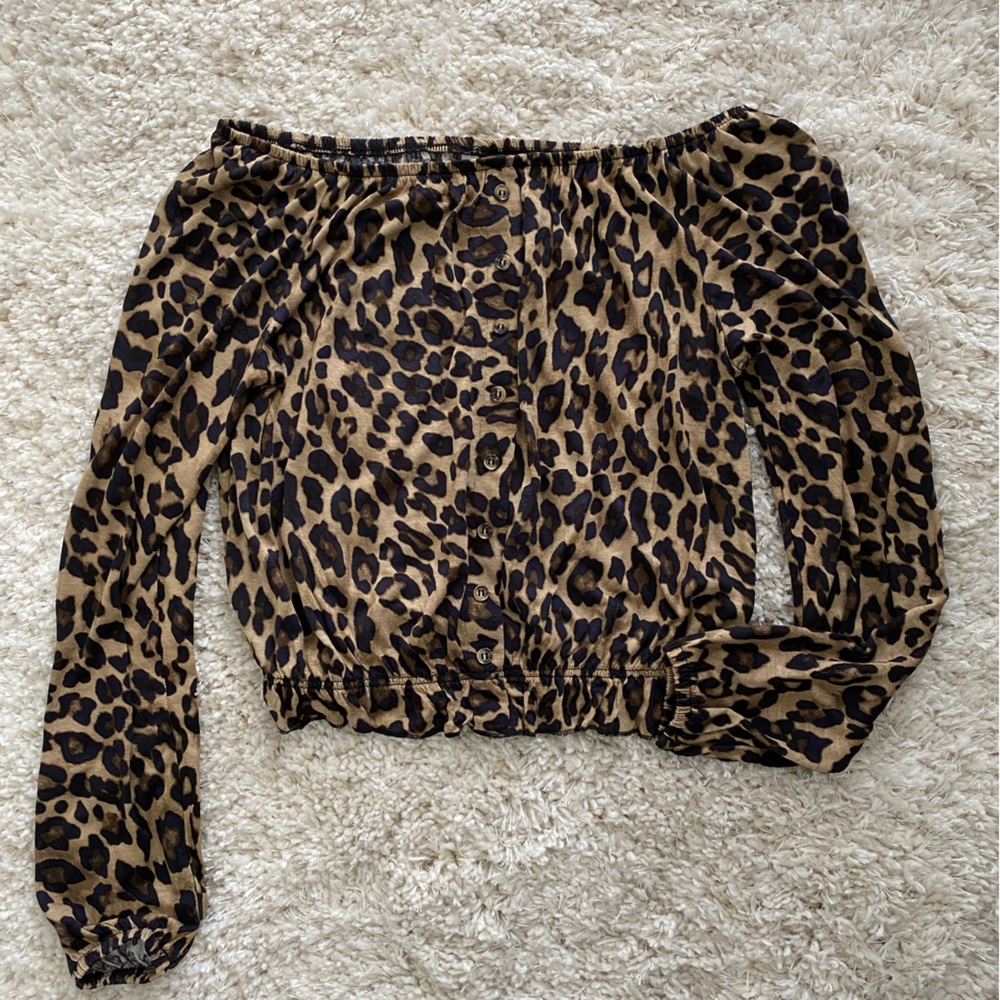 H&M Animal Print Top XS NWT